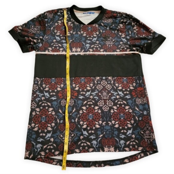Adidas OB Street Ornamental Block AOP T-Shirt short sleeves Mens Size Small - Picture 2 of 12